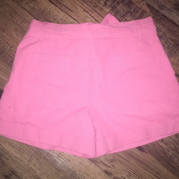 Lauren James Bow Shorts in Rose. - Picture 3 of 5
